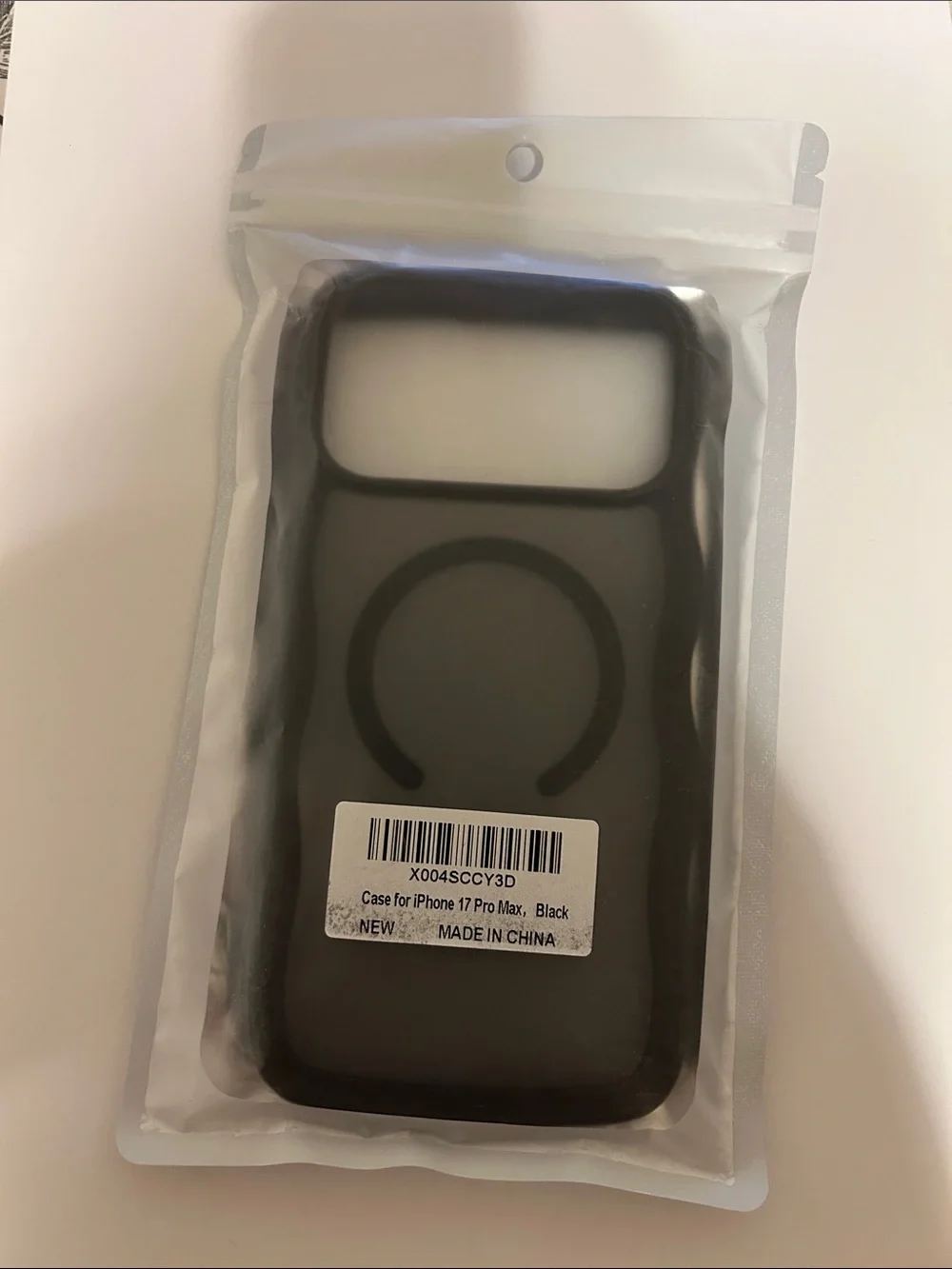 Black Rugged MagSafe-Compatible iPhone 17 Pro Max Case